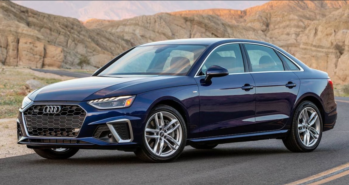 2025 Toyota Camry XLE Interior
